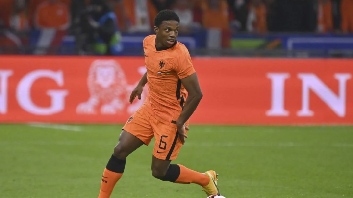 开云官方网站 -关于赛前体能课后，费耶诺德调整名单备战欧篮联，更衣室稳定，球探报告显示潜力的信息